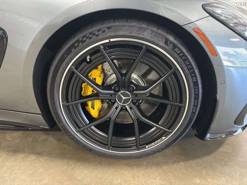 New 2026 Mercedes-Benz AMG GT 55 image 3