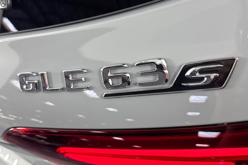 New 2026 Mercedes-Benz GLE 63 AMG S image 8