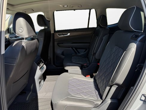 New 2026 Volkswagen Atlas SEL Premium R-Line image 13