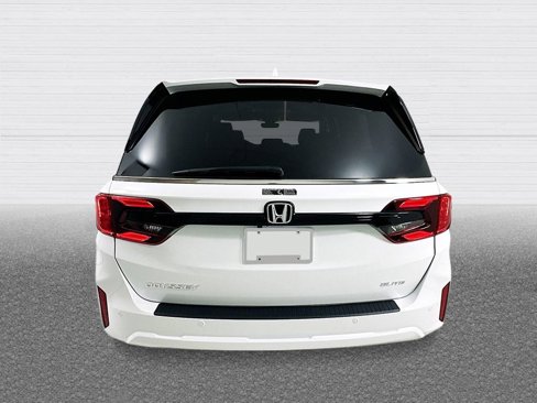 New 2026 Honda Odyssey Elite image 4