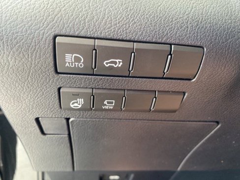Used 2022 Lexus RX 350L FWD w/ Premium Package image 31