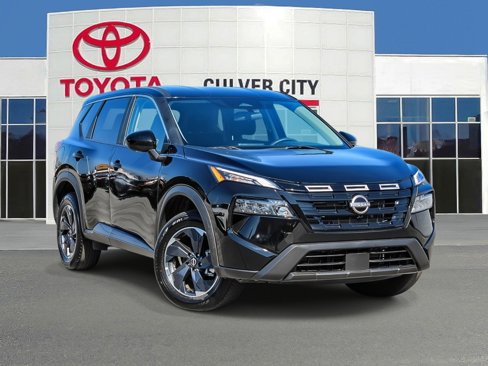 Used 2024 Nissan Rogue SV image 1
