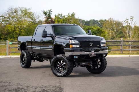 Used 2007 Chevrolet Silverado 2500 LT w/ Heavy-Duty Power Package image 1