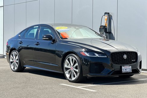 Used 2023 Jaguar XF R-Dynamic SE image 7
