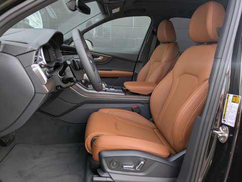 New 2025 Audi Q7 3.0T Prestige image 14
