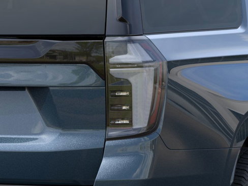 New 2026 Chevrolet Suburban High Country image 36