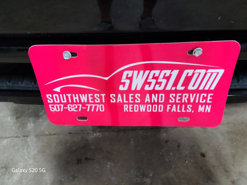 Used 2023 GMC Sierra 2500 AT4 w/ AT4 Preferred Package image 2
