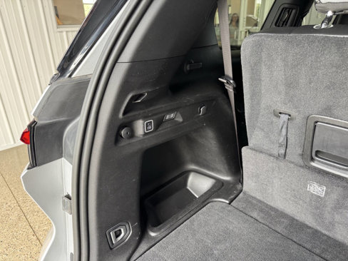 Used 2024 Jeep Grand Cherokee L Laredo image 39