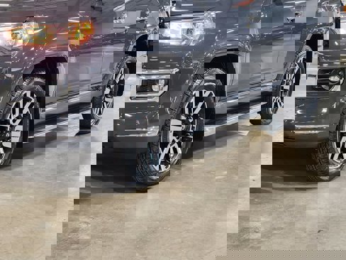 Used 2024 Toyota 4Runner Limited image 18