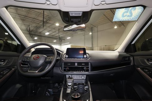 Used 2025 Nissan Rogue SV w/ Rock Creek Premium Package image 27