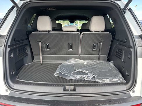 New 2026 GMC Acadia Elevation w/ LPO, Floor Liner Package image 12