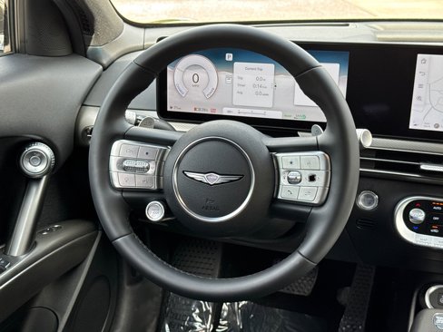 Used 2025 Genesis GV60 RWD image 24