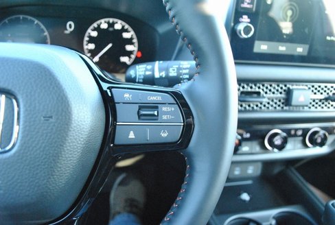 New 2026 Honda HR-V Sport image 11