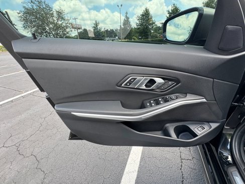Used 2020 BMW M340i xDrive image 16