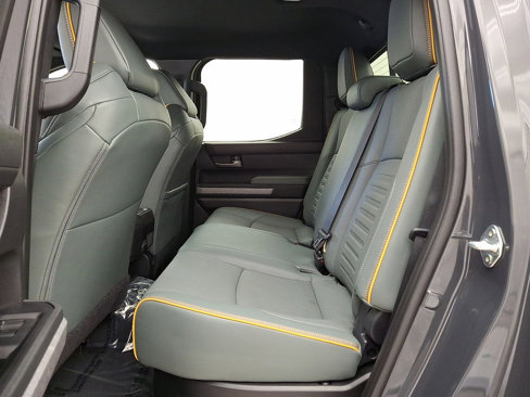 Used 2024 Toyota Tacoma Trailhunter image 20