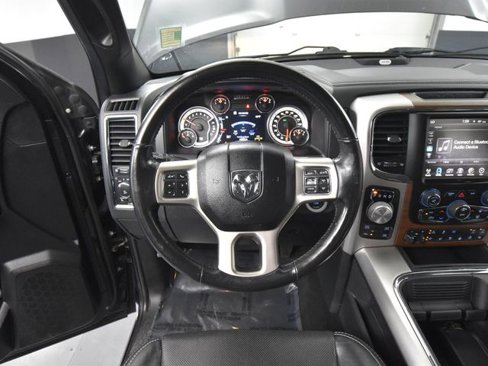 Used 2016 RAM 1500 Laramie w/ Convenience Group image 24