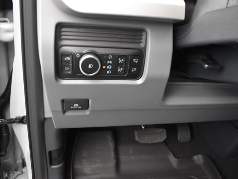 New 2026 Ford F250 XLT image 13