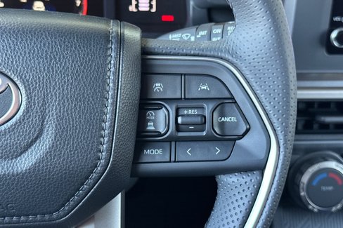 New 2025 Toyota 4Runner SR5 image 28