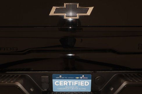 Certified 2024 Chevrolet Silverado 1500 High Country w/ Midnight Edition image 40