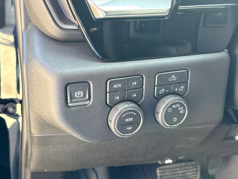 New 2026 Chevrolet Silverado 1500 LT w/ Z71 Off-Road Package image 14
