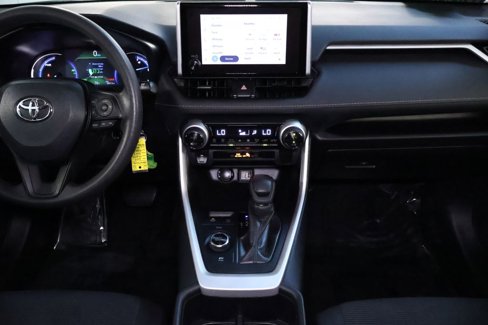 Used 2024 Toyota RAV4 LE image 17