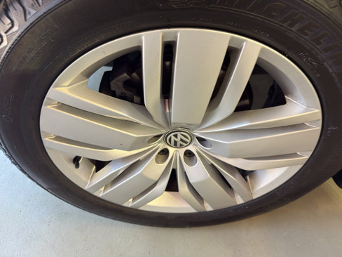 Used 2019 Volkswagen Atlas SEL image 35