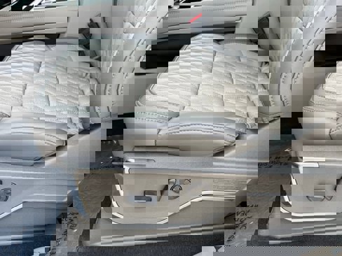 New 2025 Ford F250 Platinum w/ Platinum Plus Package image 28