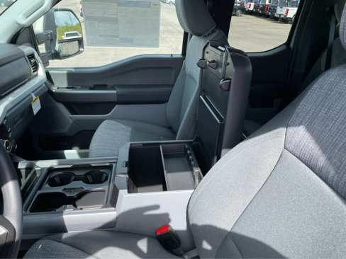 New 2026 Ford F250 XLT image 28