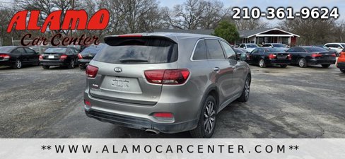 Used 2019 Kia Sorento FWD V6 image 5