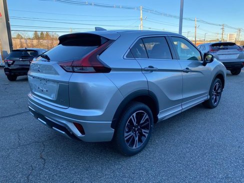 New 2024 Mitsubishi Eclipse Cross SEL image 3