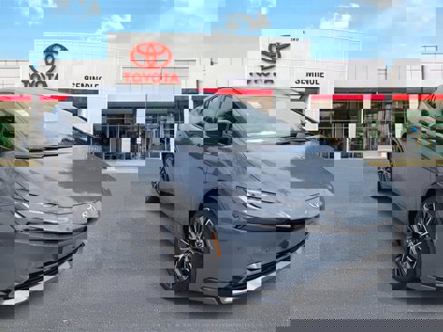 New 2026 Toyota Prius XLE image 2