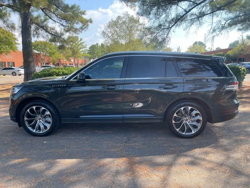 Used 2023 Lincoln Aviator Grand Touring w/ Equipment Group 301A image 2