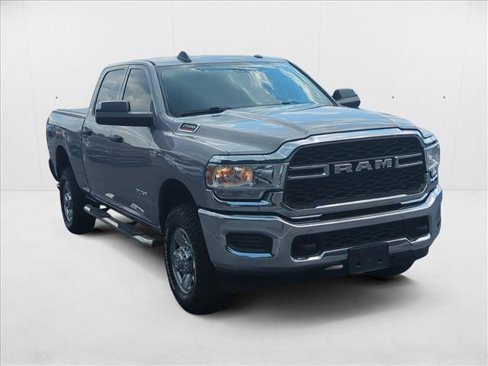 Used 2019 RAM 2500 Tradesman image 3