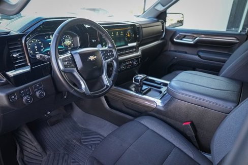 Used 2024 Chevrolet Silverado 1500 LT image 15