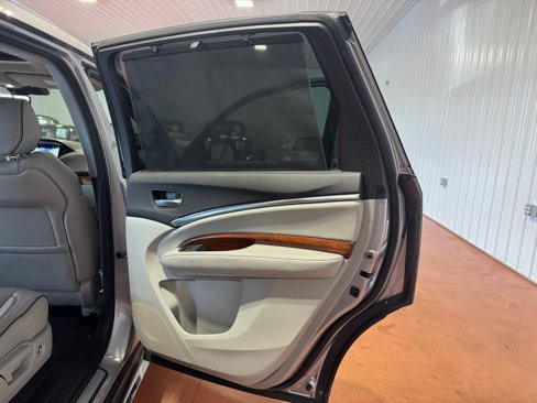 Used 2017 Acura MDX FWD w/ Advance Package image 25