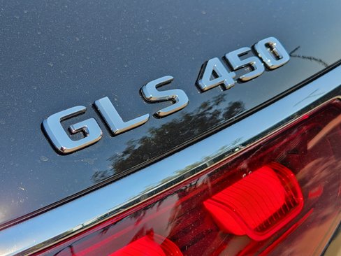 New 2026 Mercedes-Benz GLS 450 4MATIC image 11