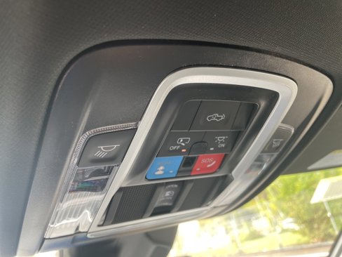 New 2026 RAM 1500 4x4 Crew Cab image 34
