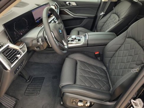 New 2026 BMW X7 xDrive40i w/ Executive Package image 31
