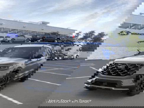 New 2025 Ford Explorer Platinum image 3