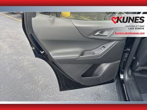 New 2026 Chevrolet Equinox LT w/ Convenience Package II image 15