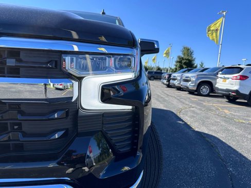 New 2026 Chevrolet Silverado 1500 LT image 4
