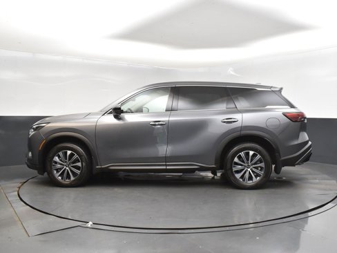 Certified 2025 INFINITI QX60 Pure image 4
