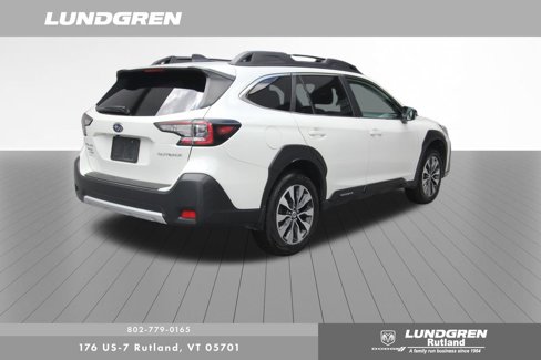 Used 2023 Subaru Outback Limited image 3
