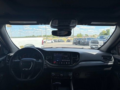 Used 2022 Dodge Durango GT image 13