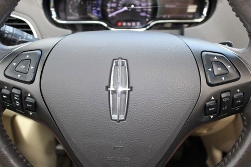 Used 2018 Lincoln MKT AWD w/ Technology Package image 28
