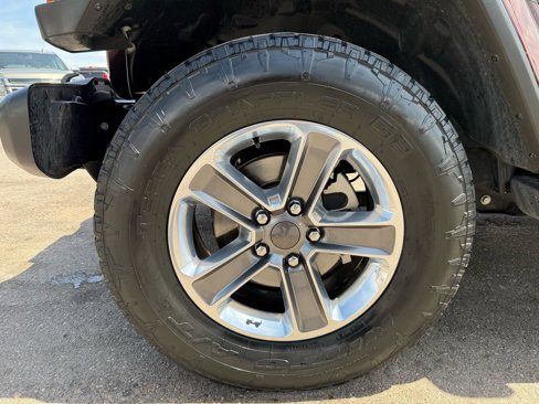 Used 2021 Jeep Wrangler Unlimited Sahara image 10