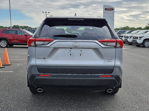 New 2025 Toyota RAV4 XLE image 5