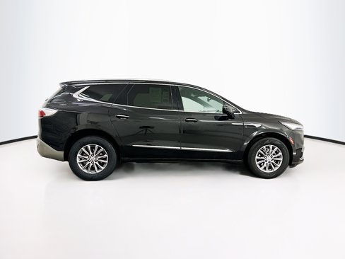 Used 2024 Buick Enclave Premium image 10