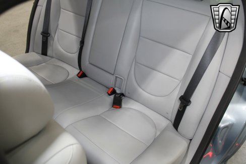Used 2006 Jaguar XJ8 image 14