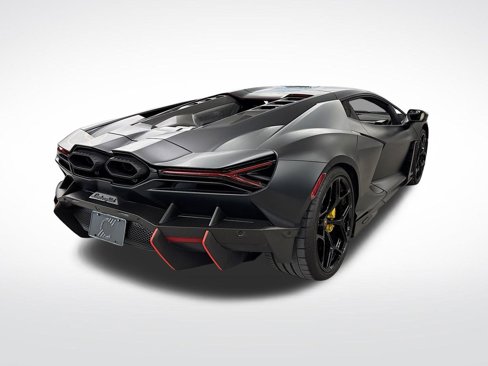 Used 2024 Lamborghini Revuelto image 5
